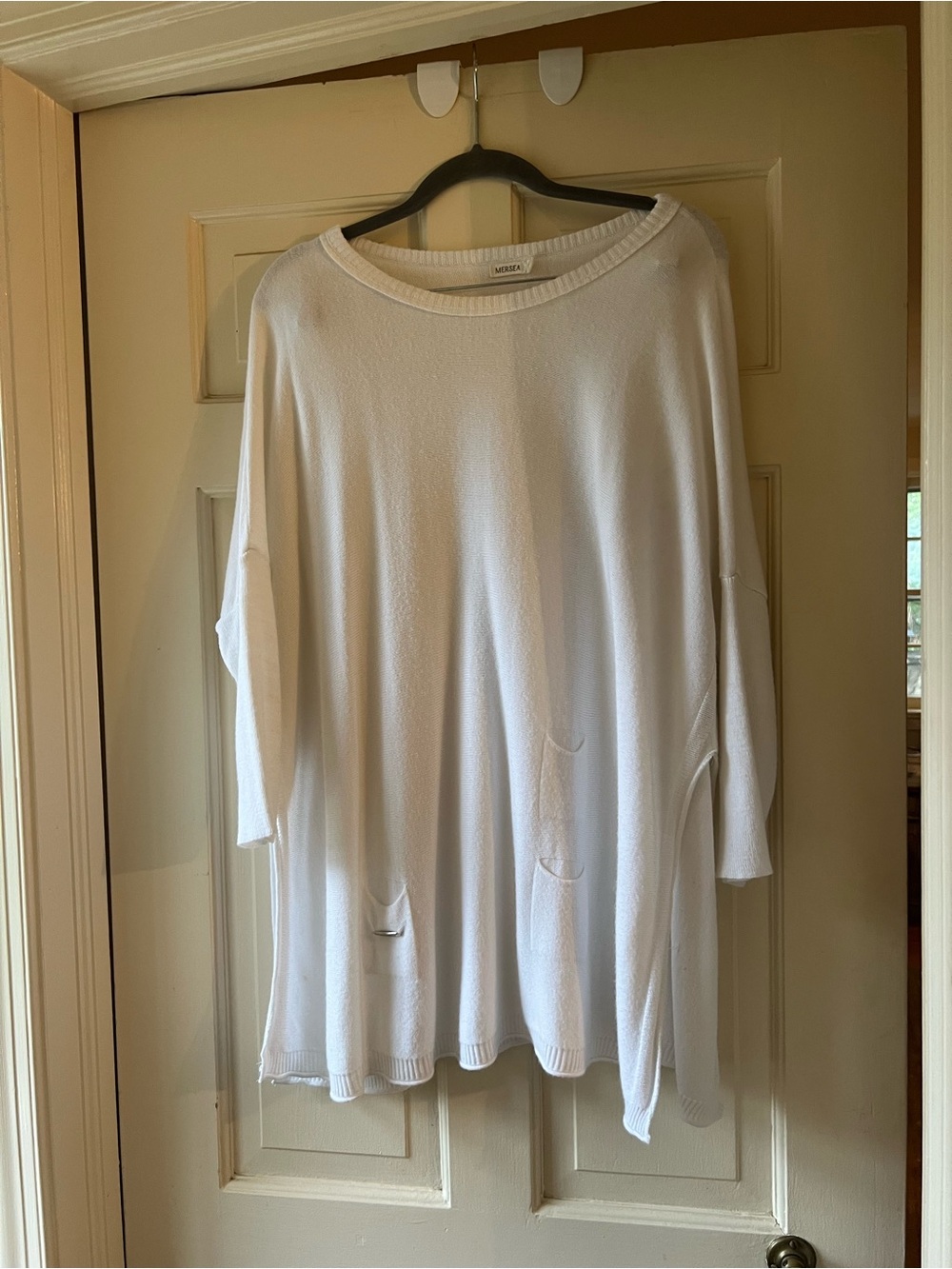 Mersea Supersoft White Relaxed Knit Pullover